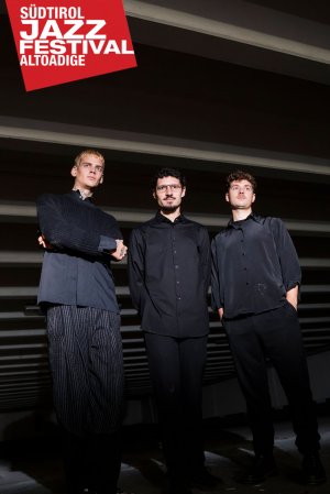Südtirol Jazzfestival: Felix Hauptmann - PERCUSSION im Holzner